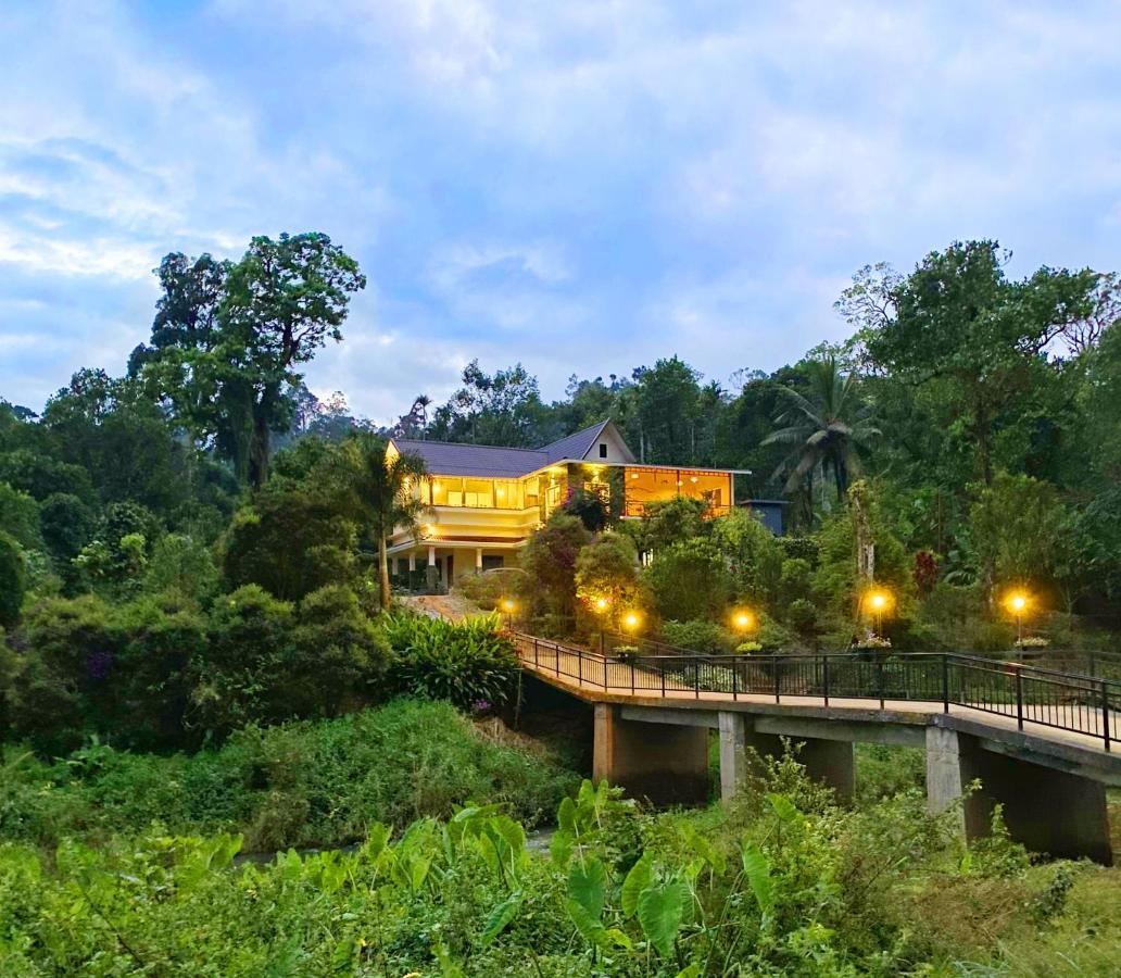 Flower Valley Plantation Homestay Munnar Luaran gambar